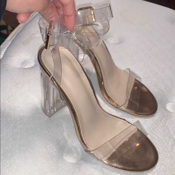Shoes - Cute clear heels!!